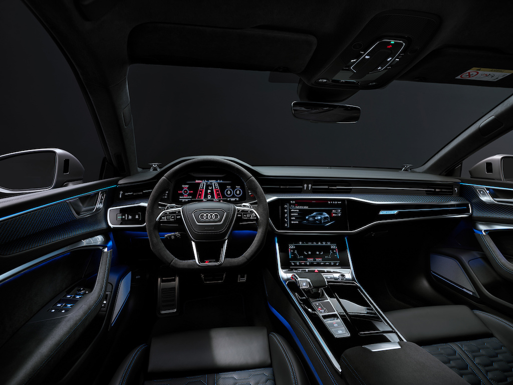 Audi RS 6 Avant performance (Nimbusgrå perleeffekt)
(Foto: Audi Sport)